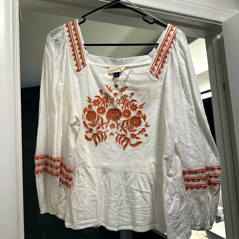 Universal Thread Bohemian Shirt. NWT XL